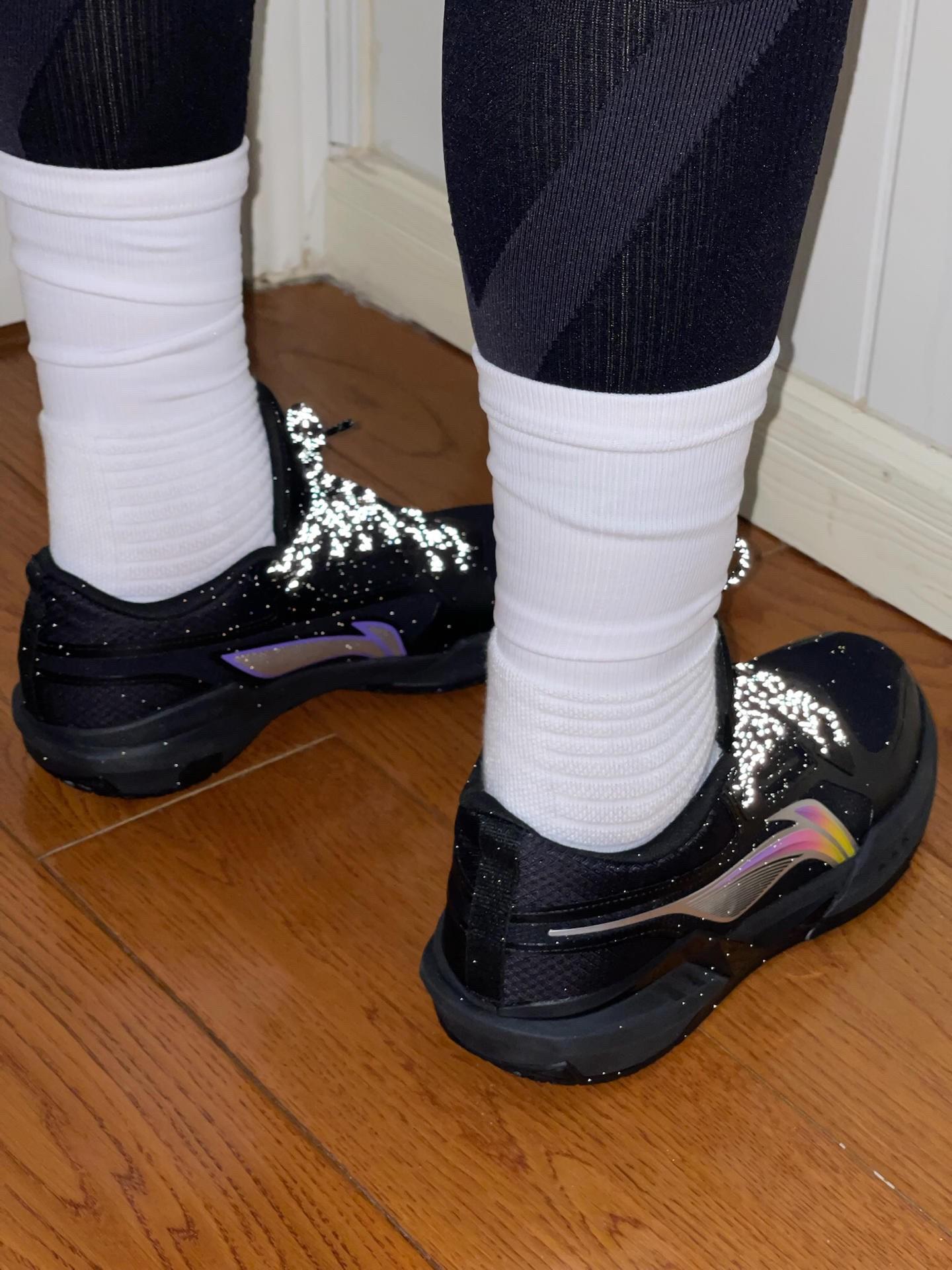 黑色炫彩实在太炸裂❗️这双轻速3Mid呈现太惊艳❗️